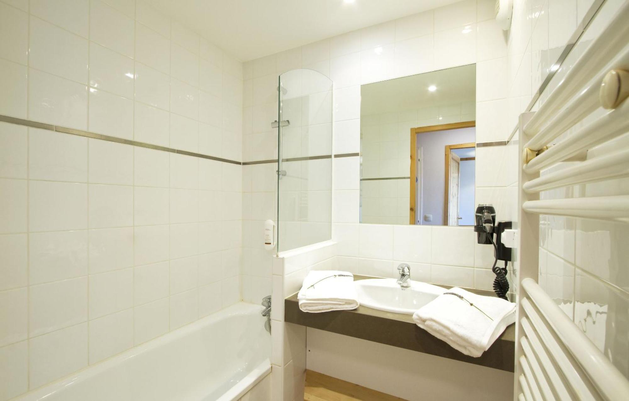 نوتر دام دو بيلكومبيه Residence Odalys Les Belles Roches المظهر الخارجي الصورة